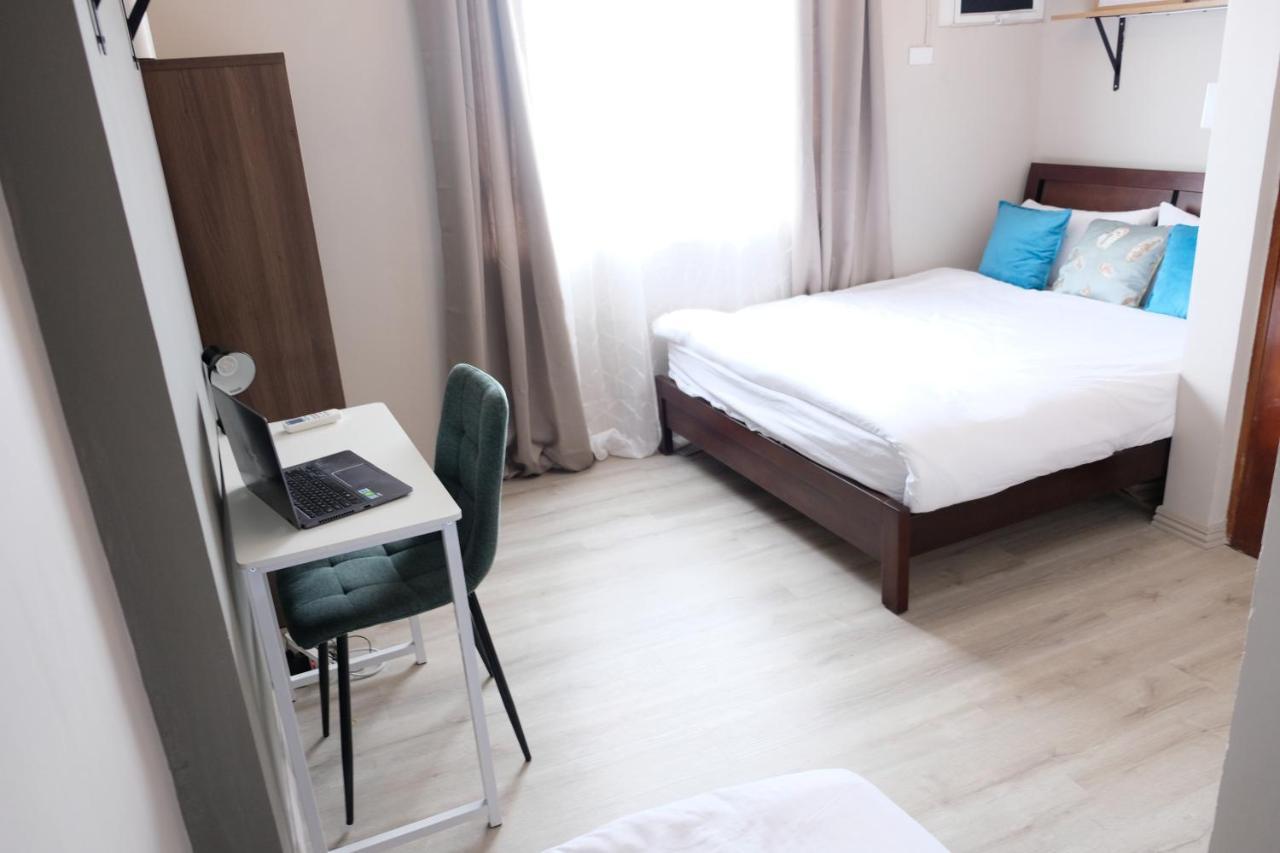 2-Bedroom Boutique City Condo - Newly Renovated! Cebu Eksteriør billede
