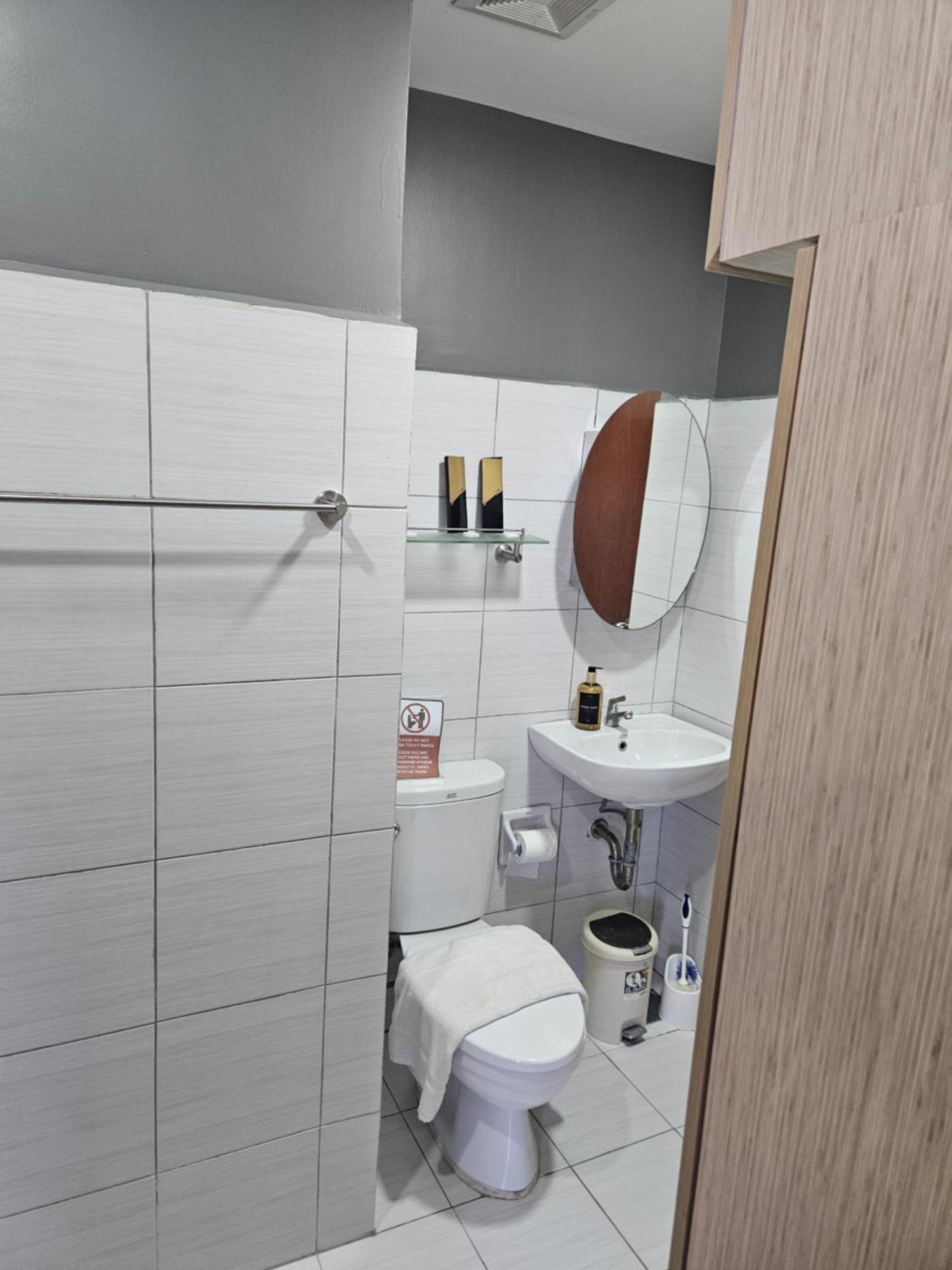 2-Bedroom Boutique City Condo - Newly Renovated! Cebu Eksteriør billede
