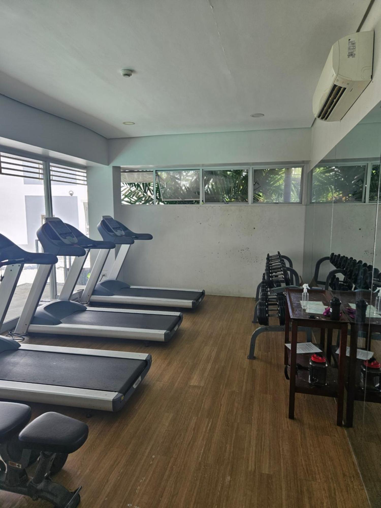 2-Bedroom Boutique City Condo - Newly Renovated! Cebu Eksteriør billede